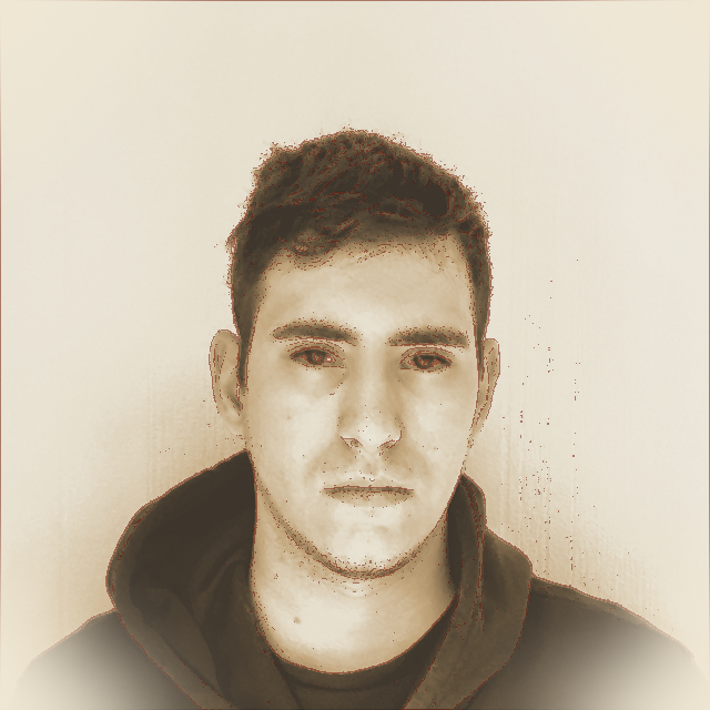 Portrait of Dylan Roberts